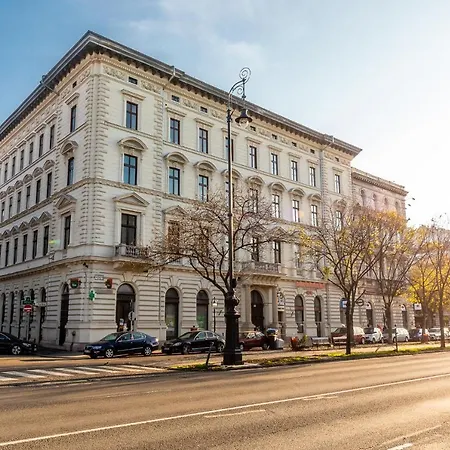 Hotel Adagio Downtown Budapest
