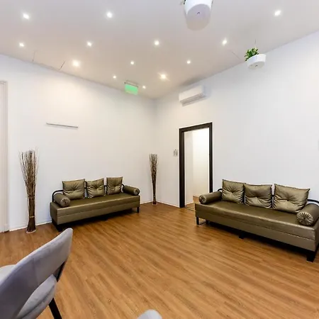 מלון Adagio Downtown