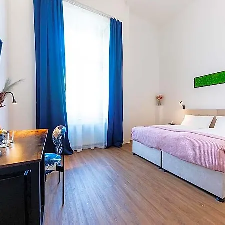 Hotel Adagio Downtown