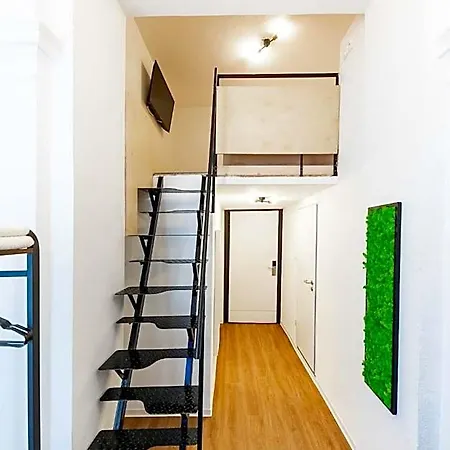 Adagio Downtown Hotel