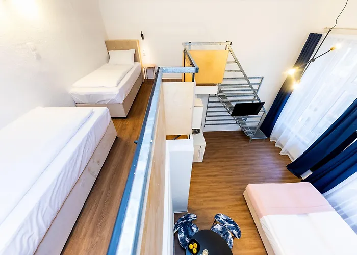 Adagio Downtown Hotel 3*
