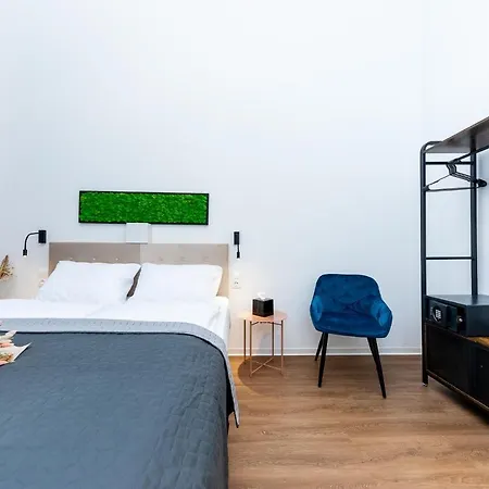Adagio Downtown
