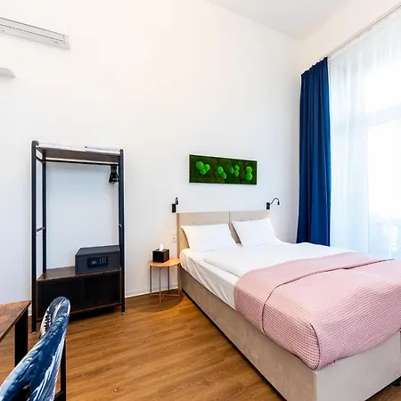 Adagio Downtown Отель 3*