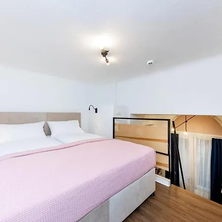 Adagio Downtown 호텔