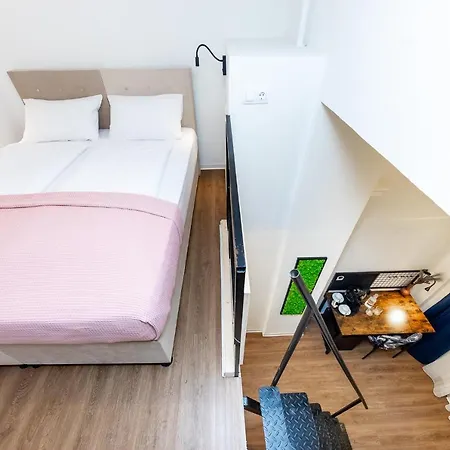 Adagio Downtown Отель 3*
