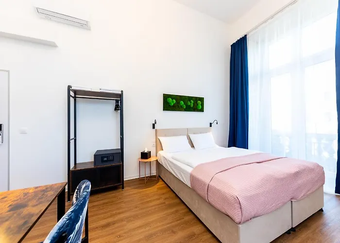 Adagio Downtown Hotel 3*