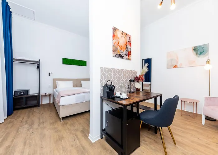 Adagio Downtown Hotel 3*